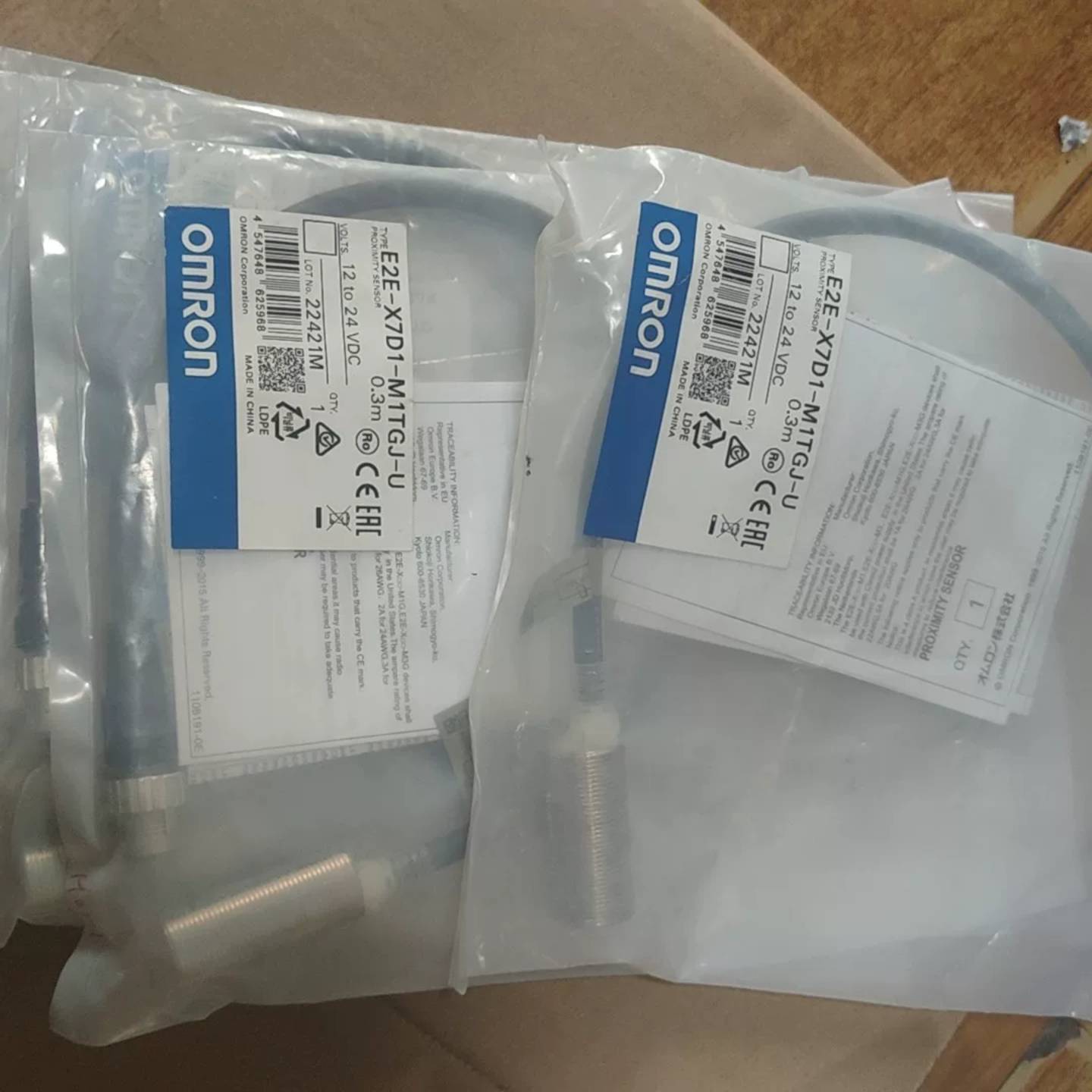 可维修欧姆龙接近传感器E2E-X7D1-M1TGJ-U，电议价