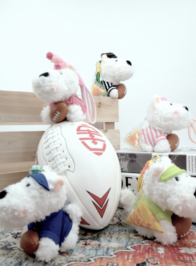 “橄榄球平安BUFF小狗”西高地橄榄球小狗挂件包包挂饰伴手礼