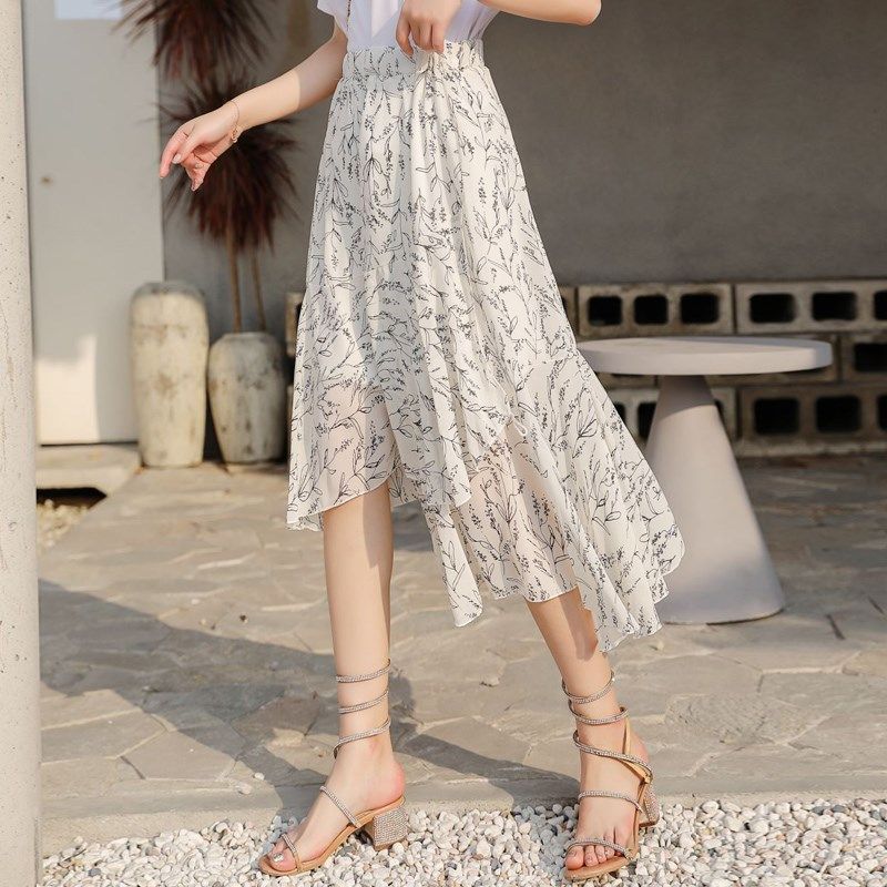 雪纺碎花半身裙女夏2019夏季新款流行波点百褶裙中长款百搭裙子夏在类目 女装/女士精品, 半身裙中 - 来自Buy2taobao.com提供专业的淘宝代购服务