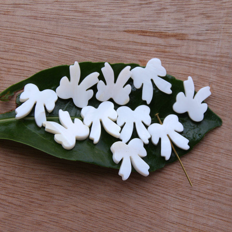 天然贝壳蝴蝶结穿孔 贝壳淡水贝雕刻花造型 耳饰发簪手作饰品配件,饰品/流行首饰/时尚饰品新,其他DIY饰品配件,淘宝优惠券,粉丝福利购,淘宝优惠卷
