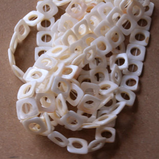 20mm天然贝壳方中圆形 通孔贝壳配件diy饰品耳环项链首饰材料璀灿