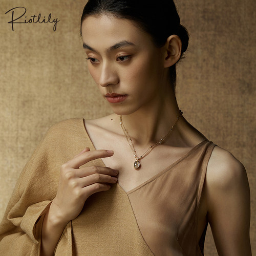 【明星同款】Riotlily/艾特里里×大英博物馆战马系列项链百搭