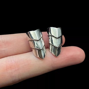 Vintage古着 Fearless Armor耳骨夹