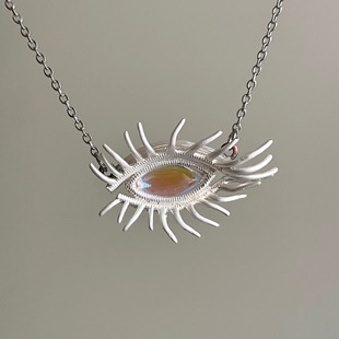 Vintage古着 Taking Her Eye项链