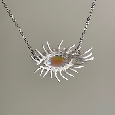 Vintage古着 Taking Her Eye项链