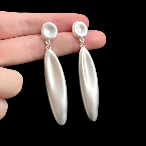 Vintage古着 Dust is not stained耳饰