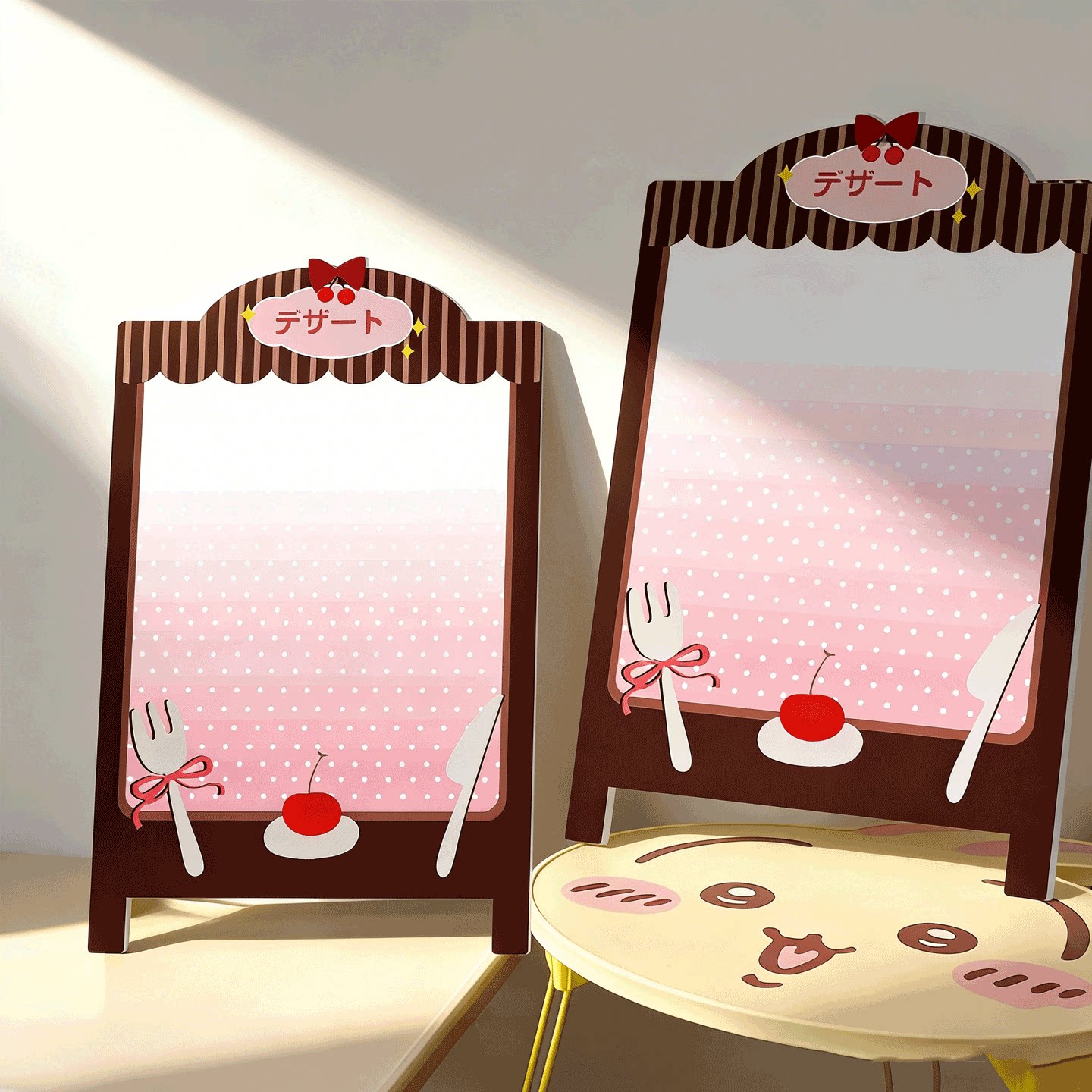 毛毡板照片墙拍立得相片展示墙桌面毛毡板摆件小卡吧唧玩偶挂件首饰收