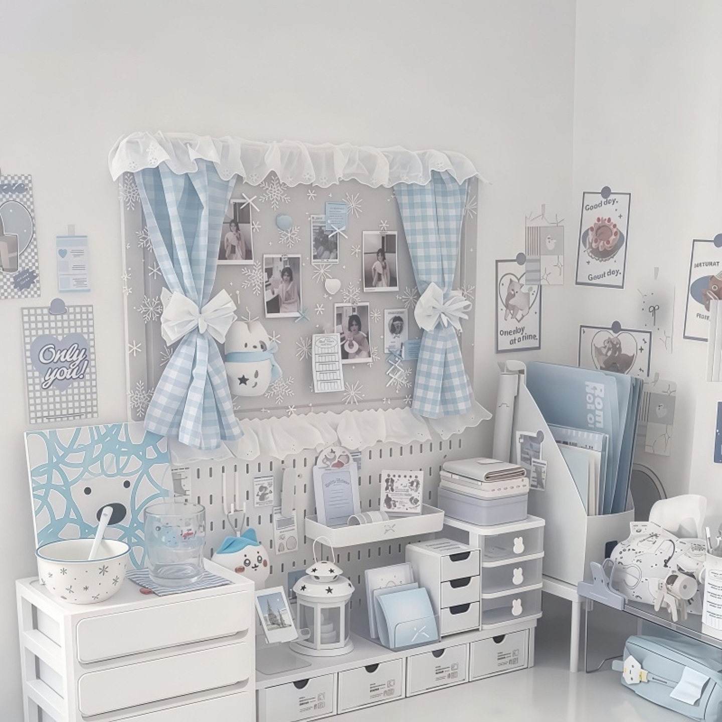 高颜值卡通毛毡板墙贴创意照片墙免打孔遮丑卧室装饰房间布置首饰收纳