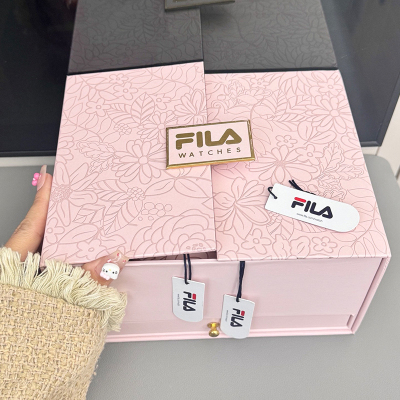 FILA斐乐满天星轻奢小众手表女款