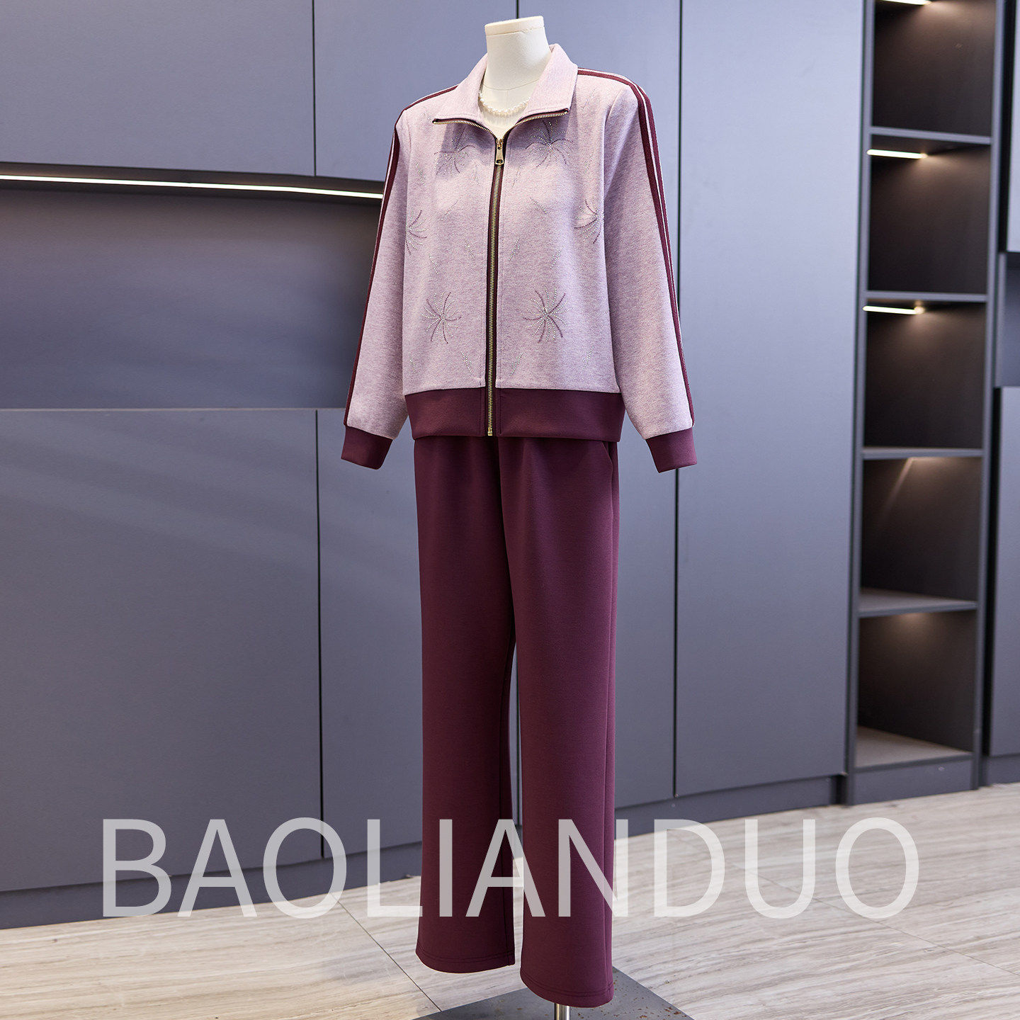 洋派妈妈春装休闲运动服中年女装翻领上衣中老年春秋新款减龄套装