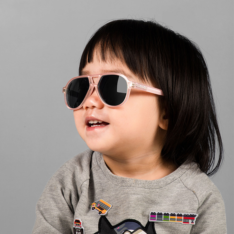 儿童墨镜男童女童飞行宝宝太阳镜偏光防紫外线婴儿男宝眼镜0123岁在类目 童装/婴儿装/亲子装, 儿童配饰, 太阳镜中 - 来自Buy2taobao.com提供专业的淘宝代购服务