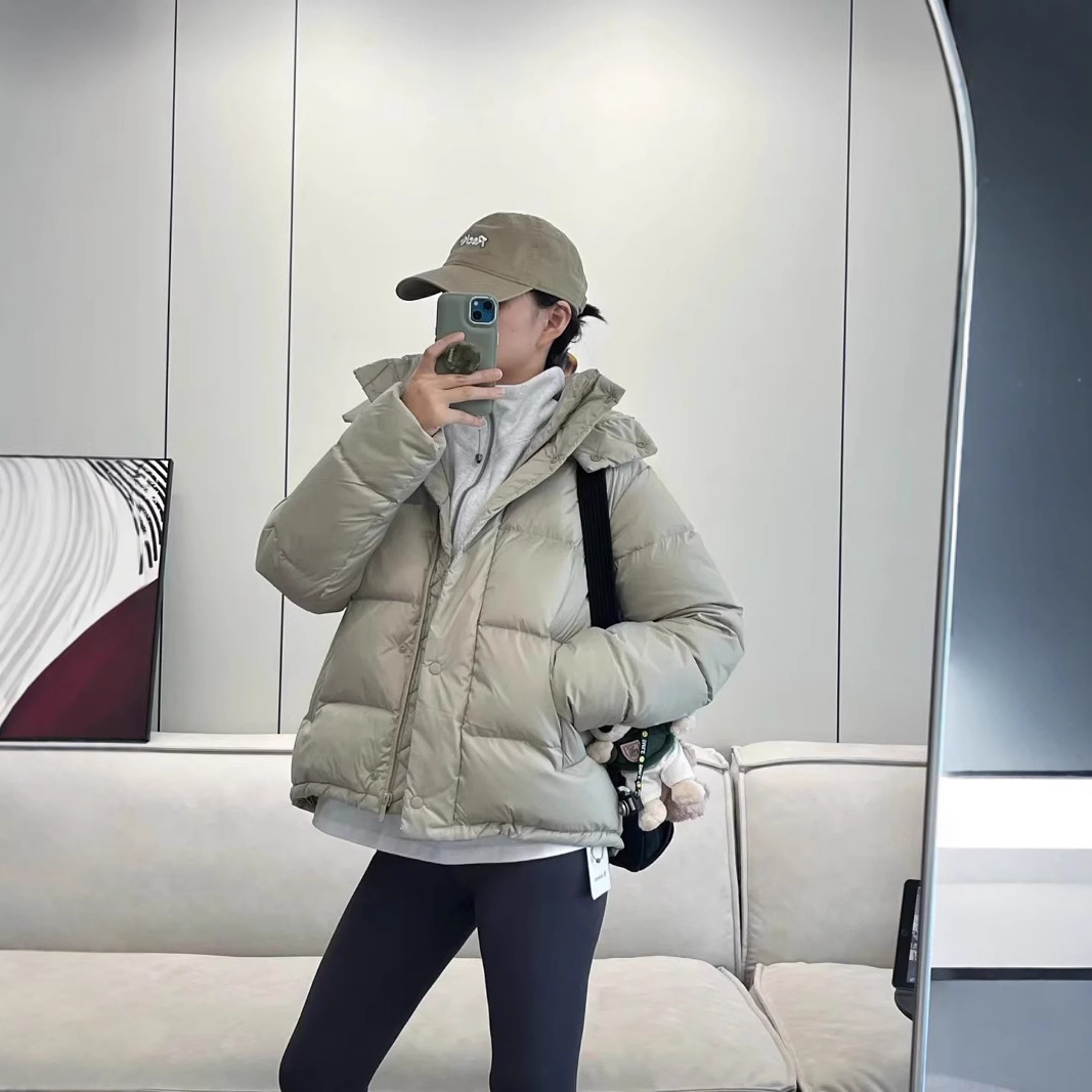 秋冬泡芙五格羽绒服白鸭绒健身露露瑜伽服冬季宽松外套连帽可拆卸