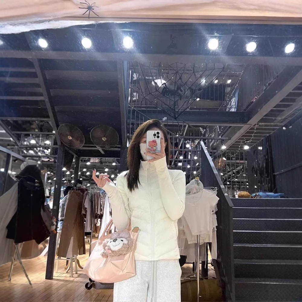 白色轻薄款外套羽绒服内胆女款冬季短款修身秋冬内搭瑜伽内搭打底