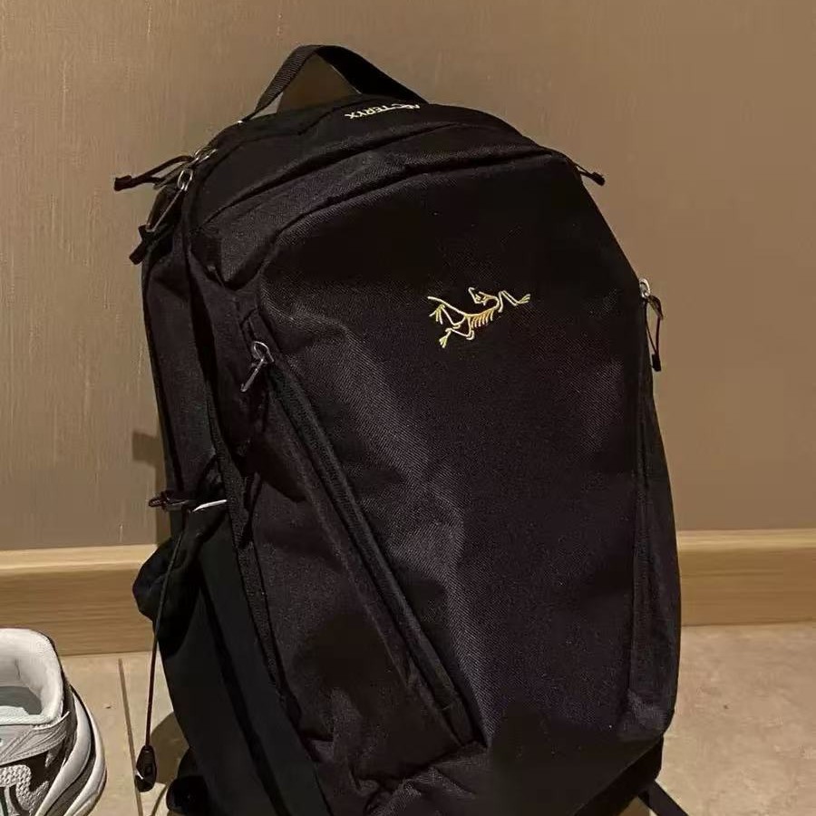 26L双肩包户外运动包登山包男女百搭女轻量化旅游背包登山背包潮