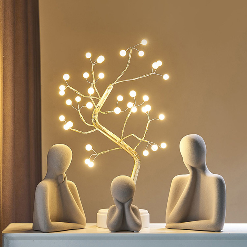 欧式简约酒柜陶瓷工艺品样板房家居桌面装饰品一家三口浪漫摆件