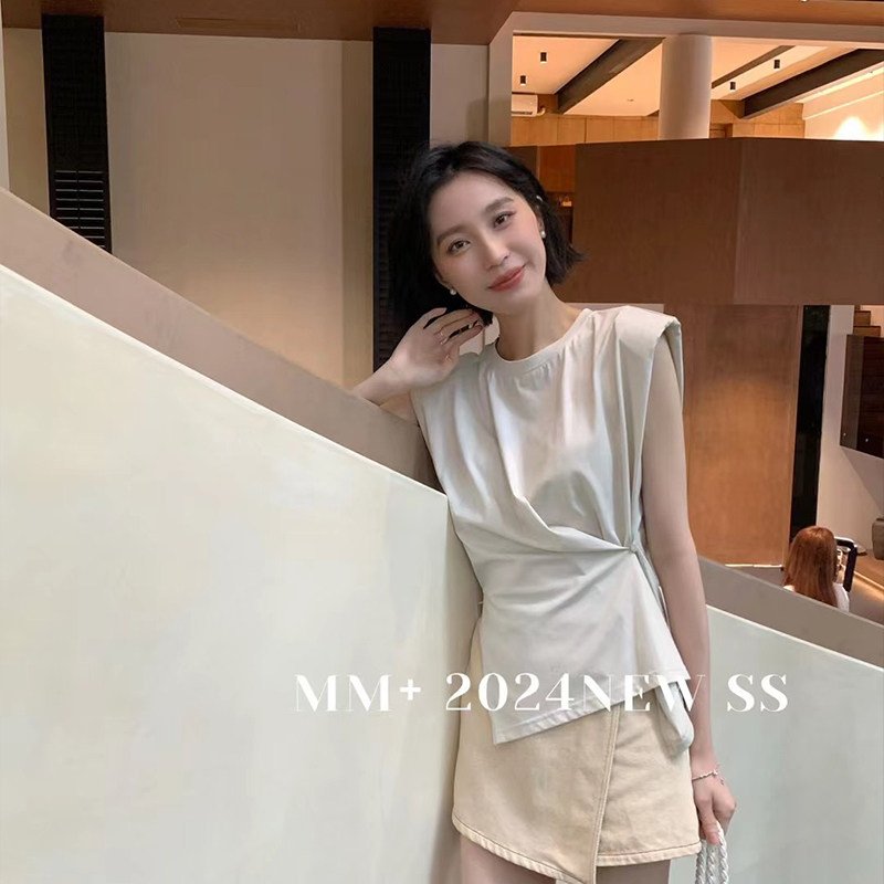 南油小众原创设计24夏季简约慵懒风开衩无袖T恤+不规则牛仔短裙女