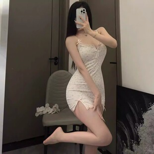2025新款碎花少女连衣裙纯欲性感吊带短款睡裙带胸垫家居服裙子夏