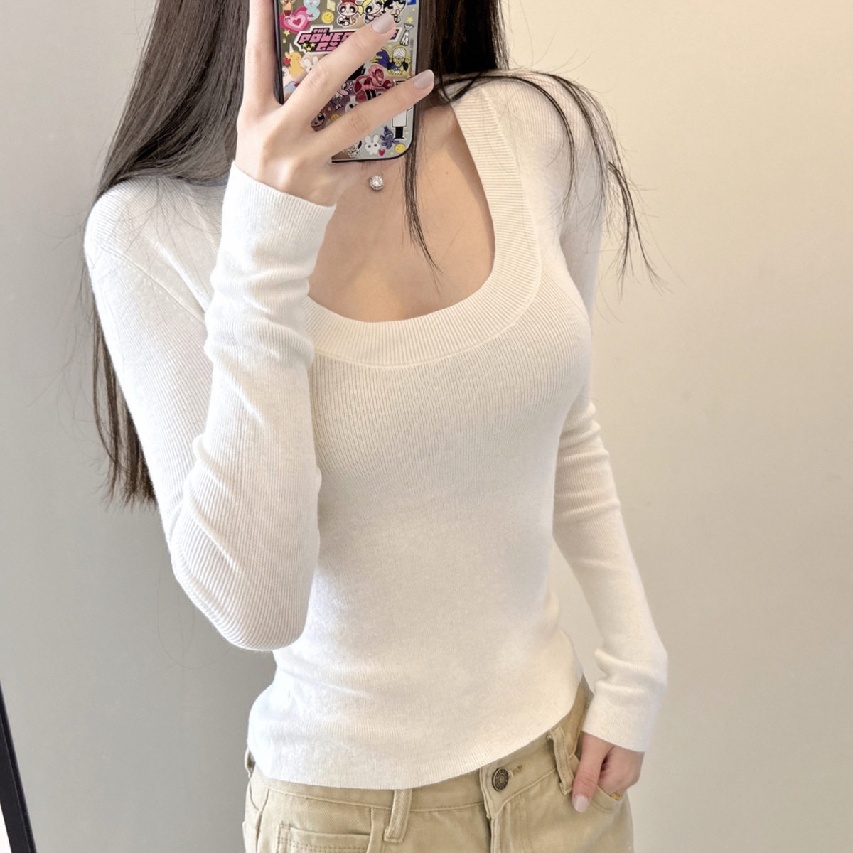 巨巨舒服/纯欲U领珍珠羊绒打底衫女修身显瘦针织衫上衣长袖温柔
