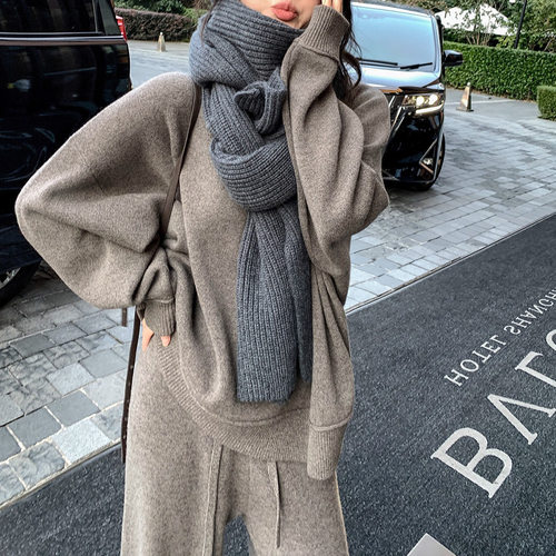 秋冬懒人羊毛针织衫裤套装减龄