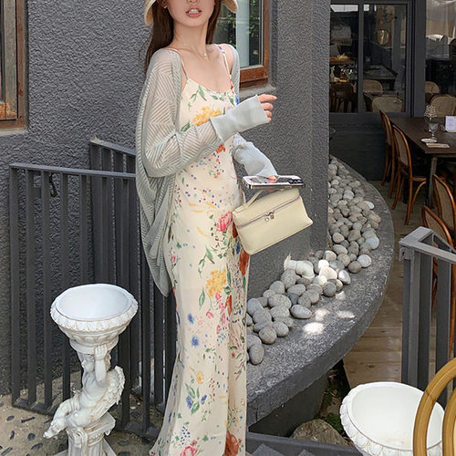 Flower市场曼妙连衣裙吊带