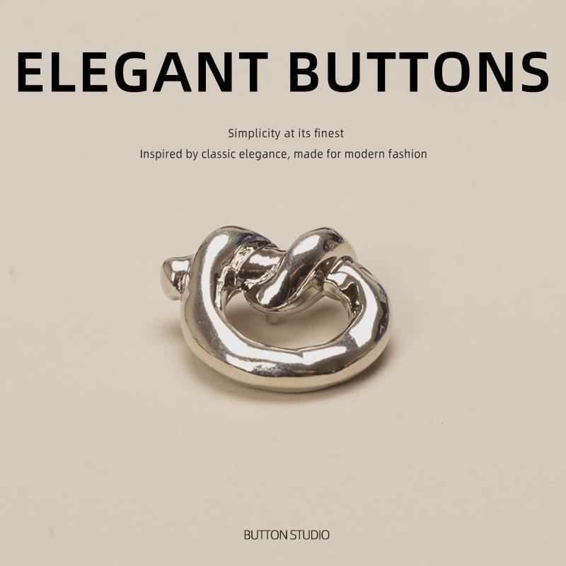 西服毛衣开衫扣子高端精致时尚