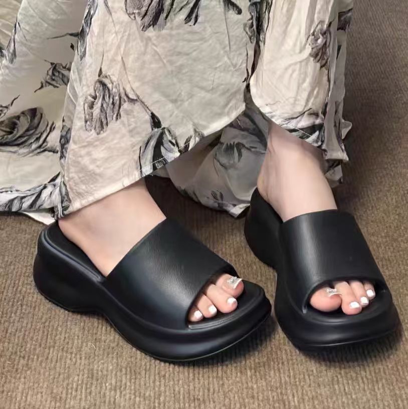 网红同款厚底防滑海边沙滩凉拖女