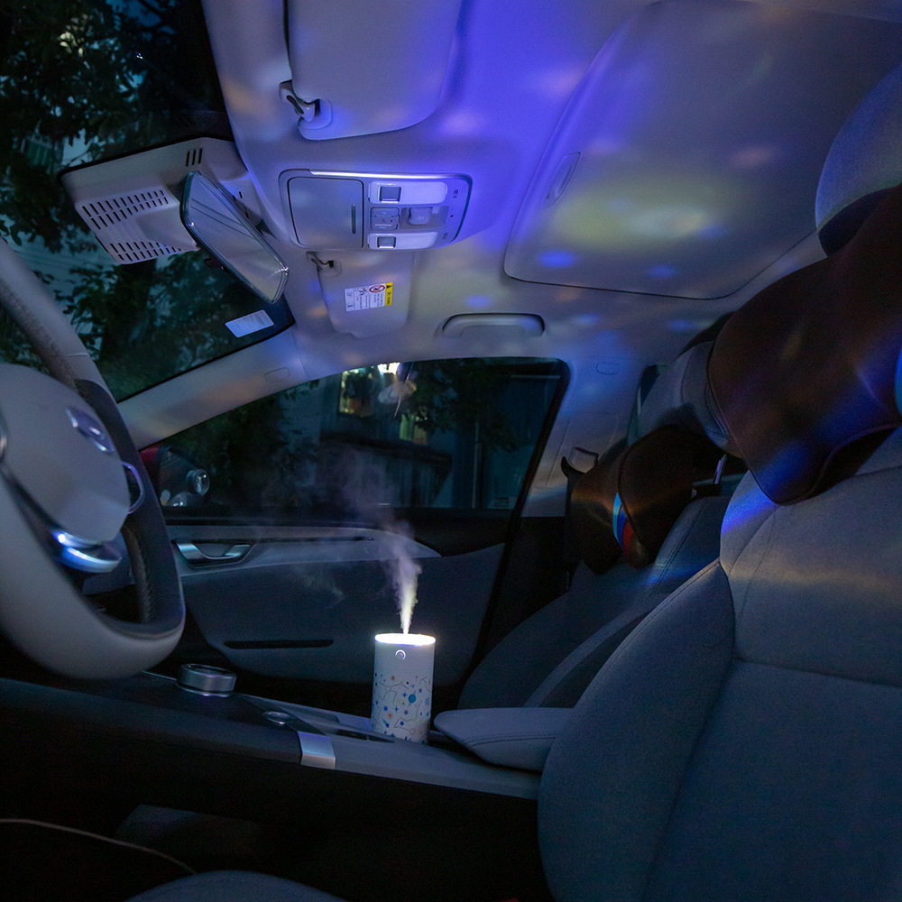 星空投影仪加湿器小型车载加湿器家用卧室静音充电款创意夜灯