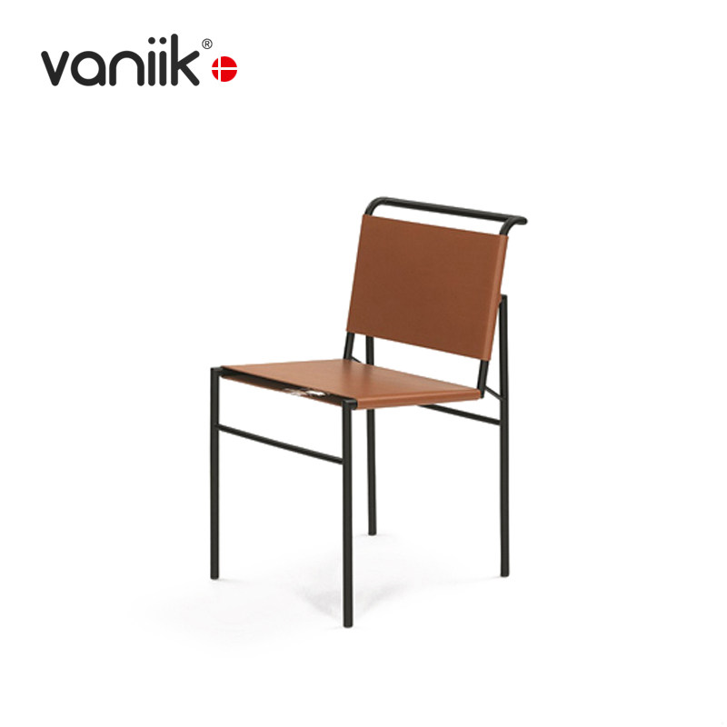 vaniik/意式极简设计 Roquebrune Eileen Gray 钢管椅餐椅皮革