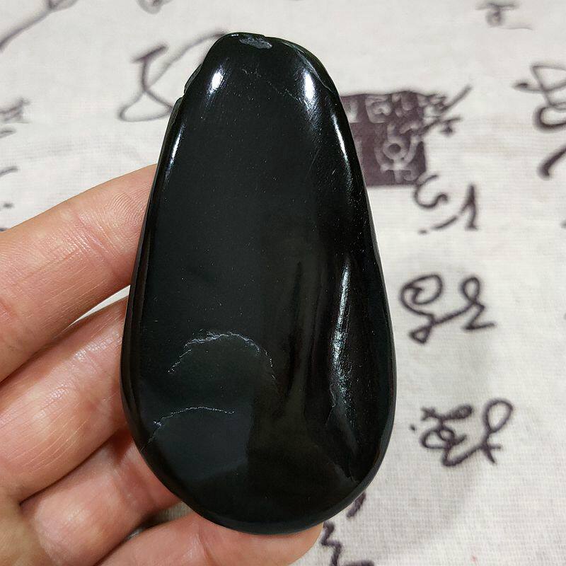 塔青黑羊脂顺手修型把件原料雕刻