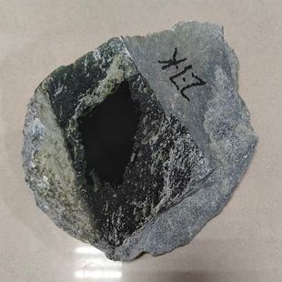 5.4斤和田塔青玉山料原石 塔青黑青玉山料手镯牌子原料精品一细