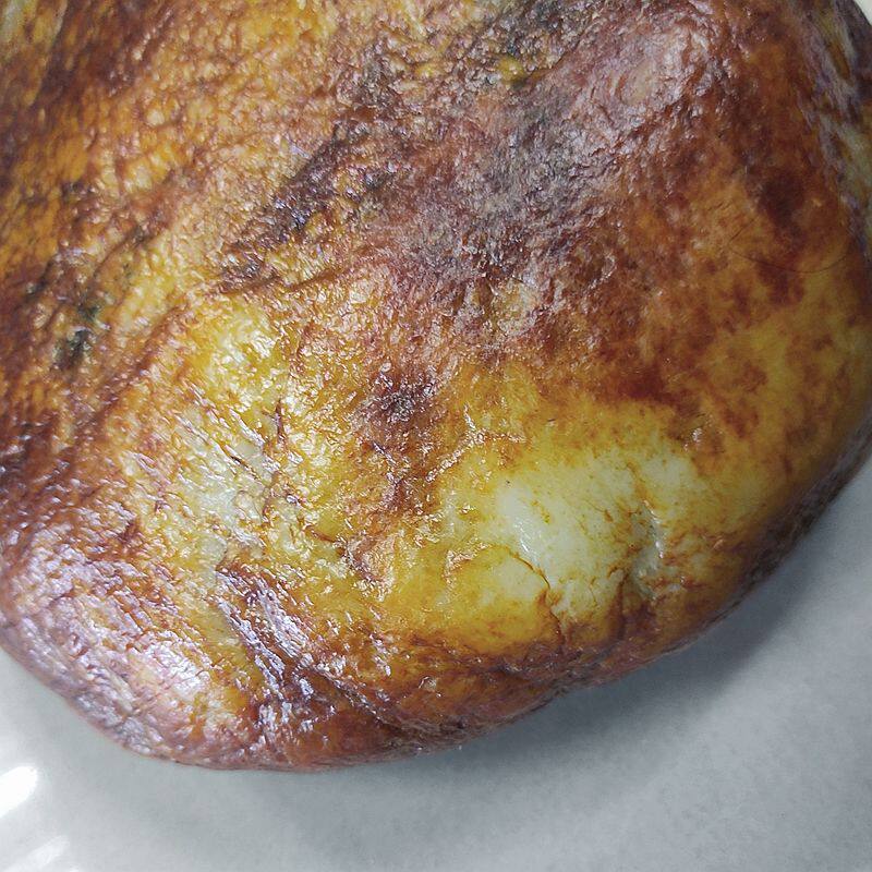 13斤重和田玉红沁红玉籽料原石 红皮白肉开窗明料细润玉石雕刻料