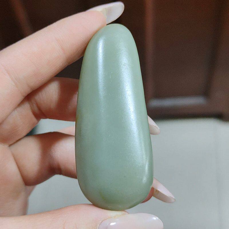 52克和田玉青玉籽料原石新疆青玉一细原籽玉石精品小把件吊坠玩料