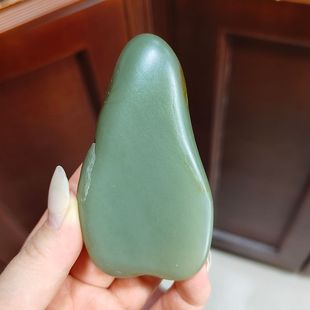 139克和田玉青玉籽料原石 新疆青玉一细玉石养生手把件集运仓直邮