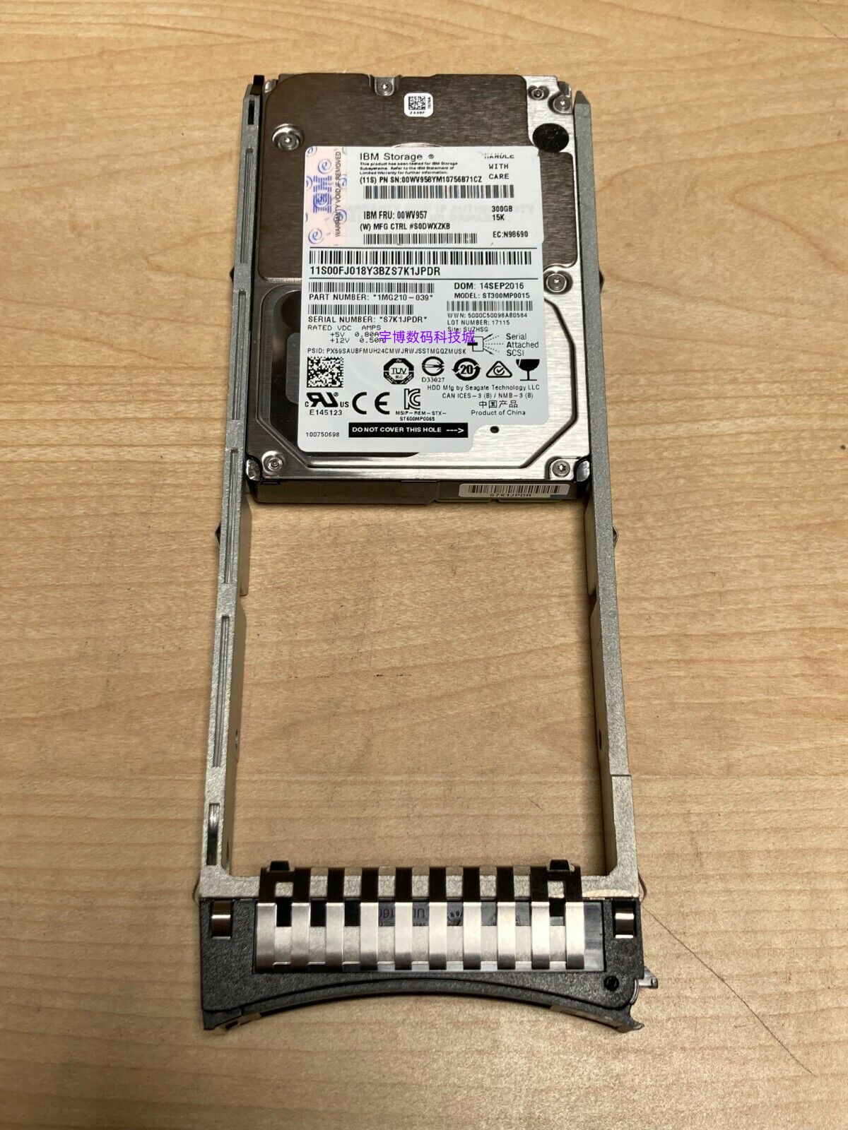 IBM DS8800 DS8870 300G 15K  SAS 12Gb 00WV957 00WV958存储硬盘 电脑硬件/显示器/电脑周边 机械硬盘 原图主图