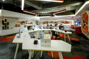 广告公司办公室设计效果图打印室文印店印刷宣传传媒公司印刷公司