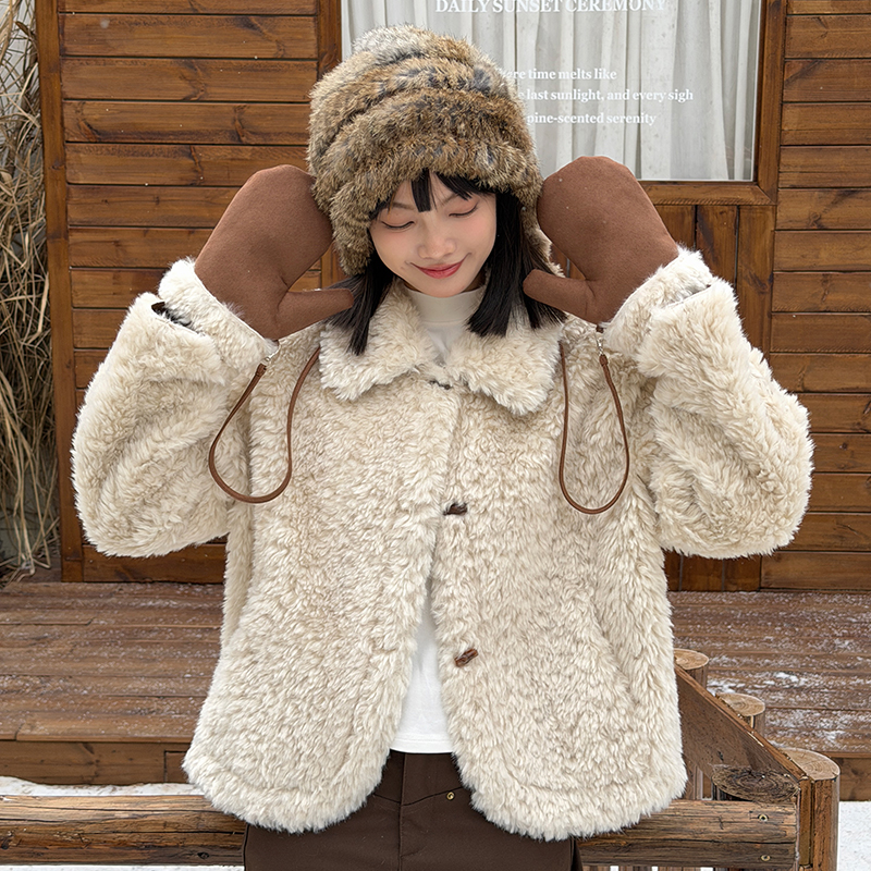 TOANDFRO / 2025秋冬慵懒感仿羊羔毛翻领短款外套女