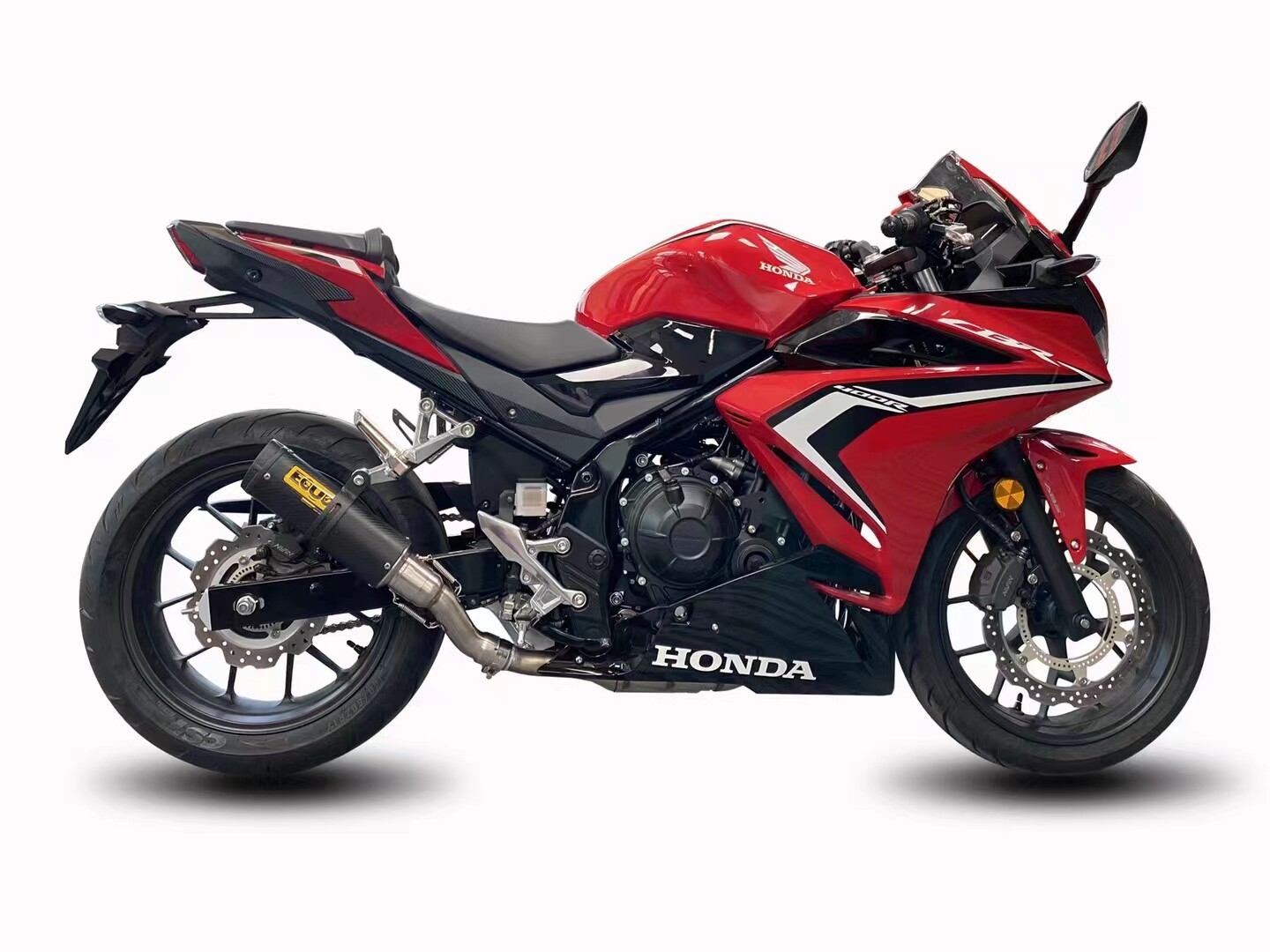 瑞典EOUO适用于HONDA本田CBR400R/500R摩托车尾段碳纤维排气管