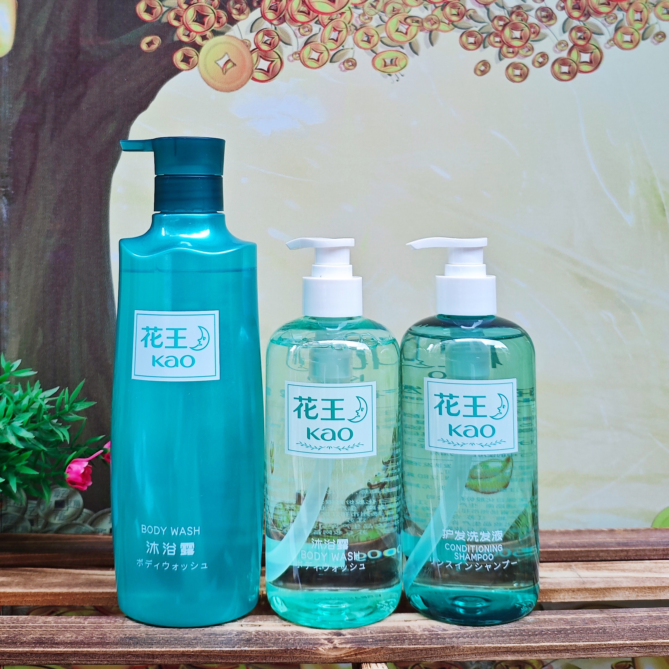 花王KAO安心系列保湿滋润身体乳护手霜香氛沐浴露控油洗发露