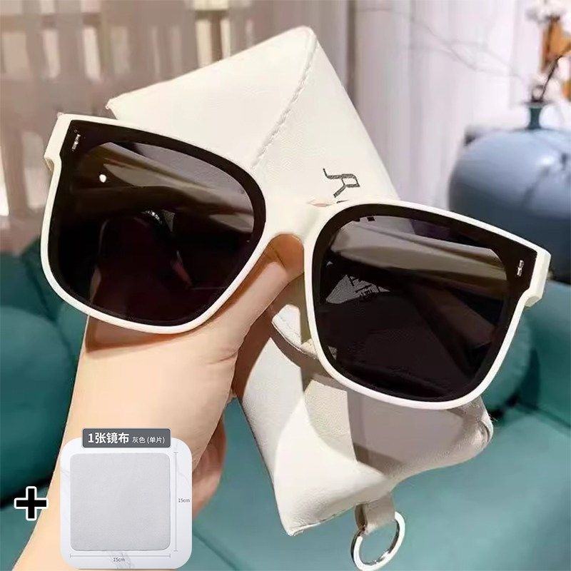 套镜偏光太阳镜男女可套近视眼镜开车专用墨镜夹片夏季防晒高级感,童装/婴儿装/亲子装,儿童装饰手表,淘宝优惠券,粉丝福利购,淘宝优惠卷