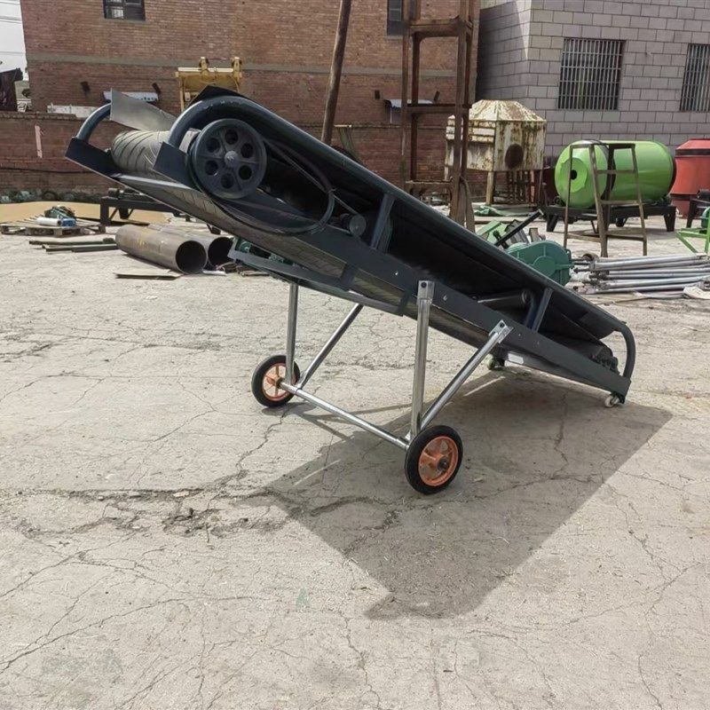 TMR全日粮牛羊饲料搅拌机干湿两用家用粉碎柔丝全自动一体拌料机