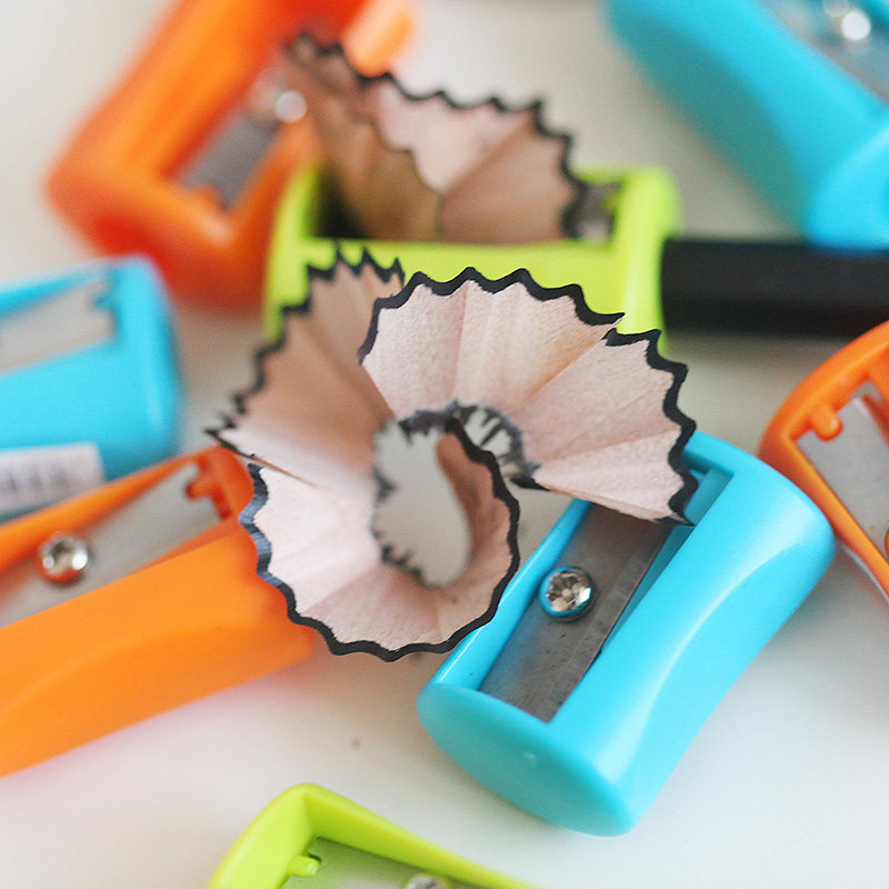 法国maped马培德迷你旋绞转笔刀 小学生铅笔卷笔刀 儿童削笔器钻笔刀