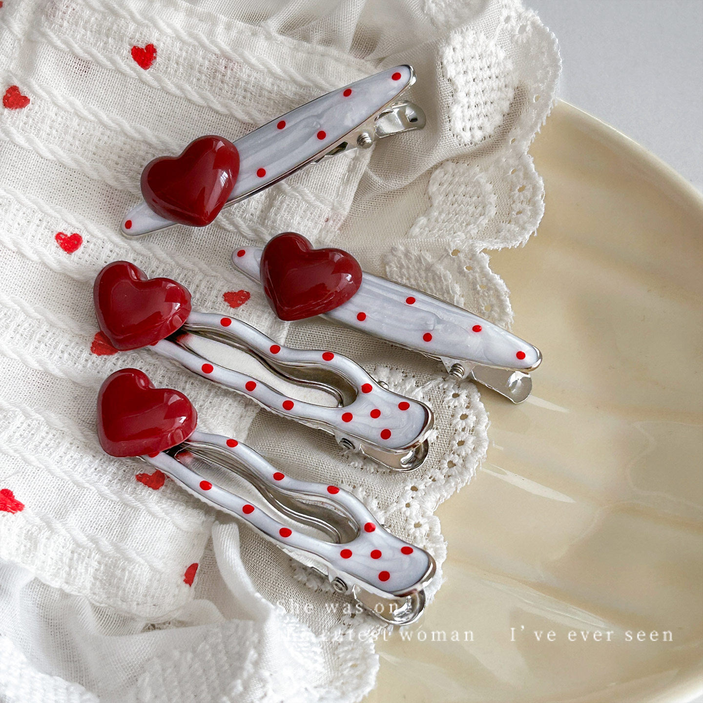 复古红色爱心波点发夹女侧边刘海夹少女甜美鸭嘴发饰碎发边夹头饰,饰品/流行首饰/时尚饰品新,发饰,淘宝优惠券,粉丝福利购,淘宝优惠卷