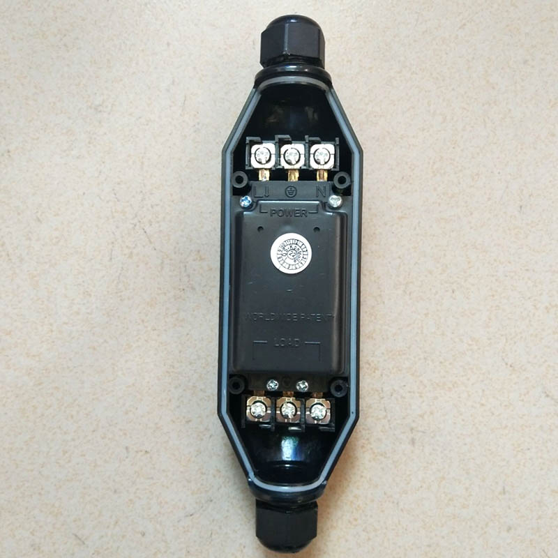 16A直插式RCD防水漏电保护器30mA家用断路器保护U开关实用安全工