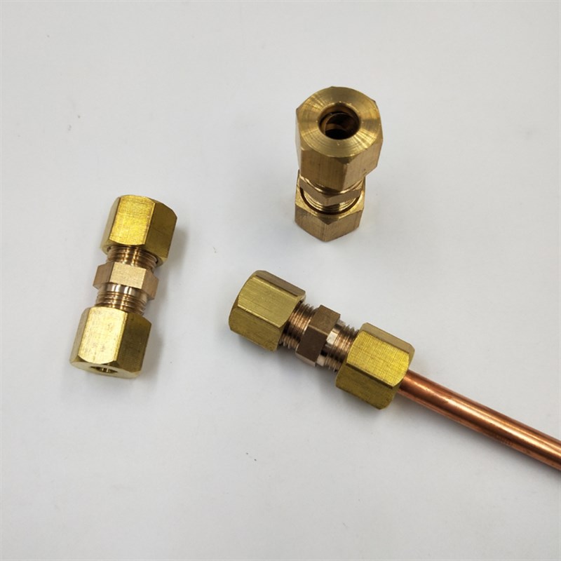 铜管卡套接头加湿器铜管接头纺织厂机械配件卡套直通6 8 10mm直接