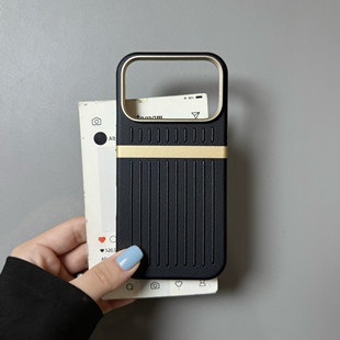 高级商务黑瓦楞烫金磁吸壳适用iPhone17手机壳16promax苹果15/14/13男