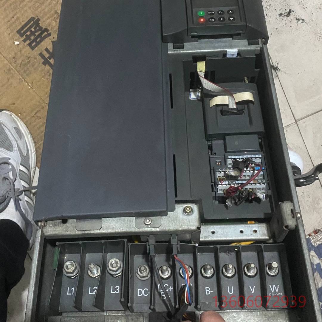 维修变频器6SE6440-2UD32-2DB1 22kw议价
