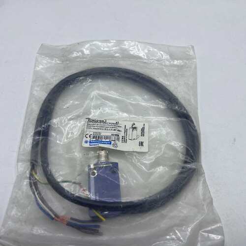 可维修限位开关 XCMD2102L1，正品，带包装，