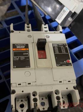 维修富士FUJI塑壳断路器EA203C 3P 225A 电流议价