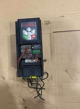 可维修C变频器AD800-4T4D0H/5D5L-PU0