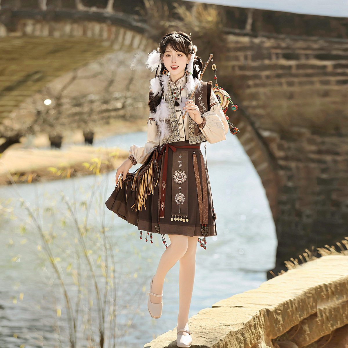 原创设计弥烟汉服女中国风改良汉元素马甲衬衣半裙套装汉服套装